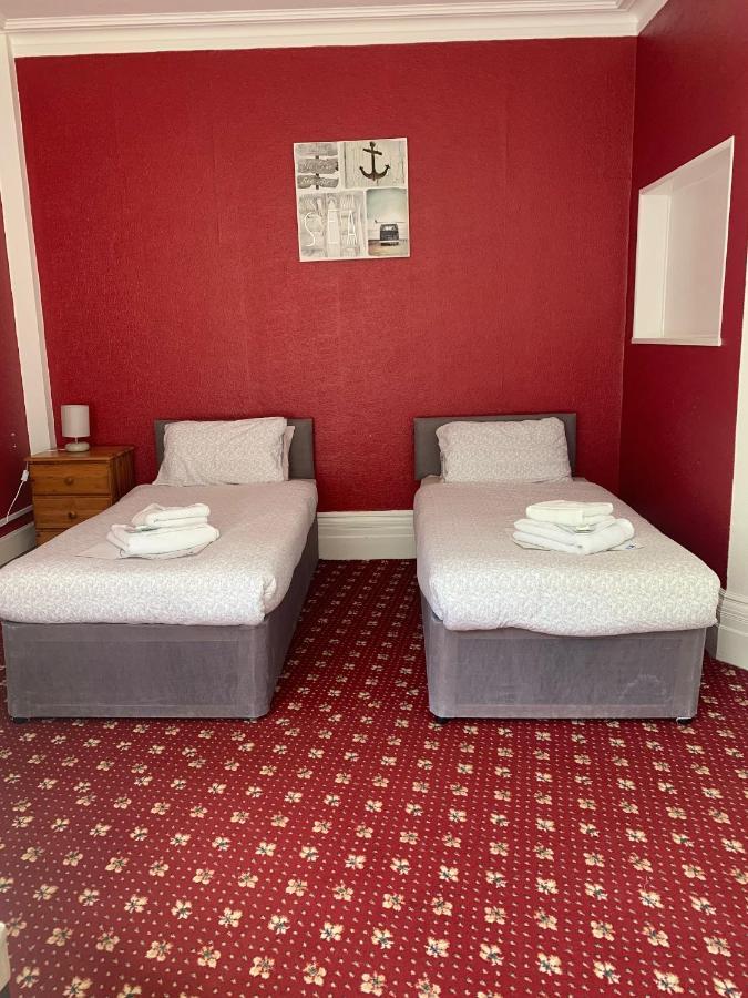 Park Inn Hotel Folkestone Eksteriør billede